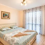 Poseidon Vip Club Balneo & Lejlighedshotel