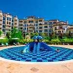 Lejlighedshotel Poseidon Vip Club Balneo & 4*