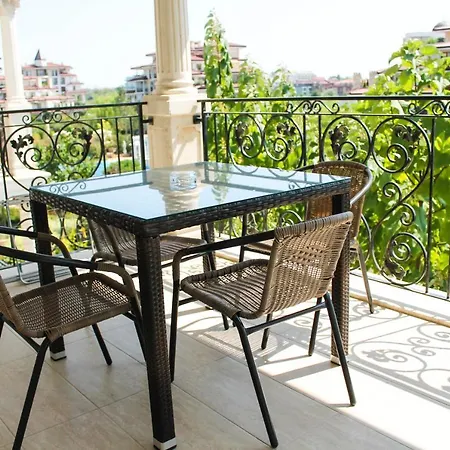 Апарт-отель Poseidon Vip Club Balneo & 4*
