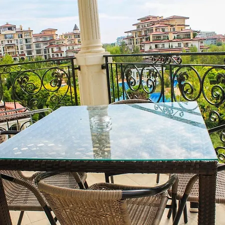Poseidon Vip Club Balneo & Апарт-отель 4*