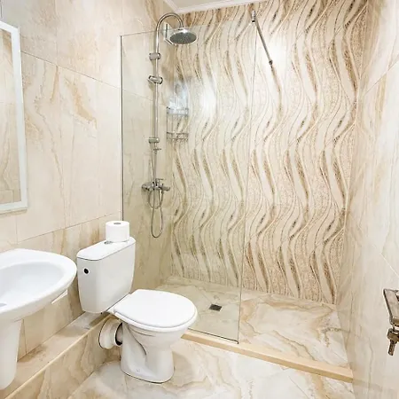 Appart hôtel Poseidon Vip Club Balneo & 4*