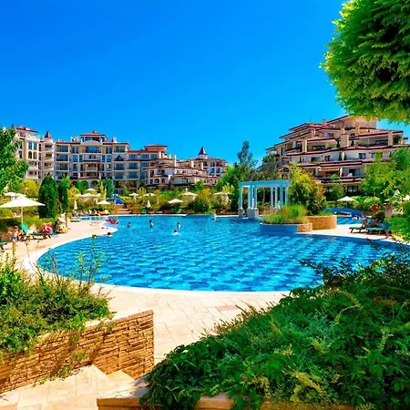 Poseidon Vip Club Balneo & מלון דירות 4*