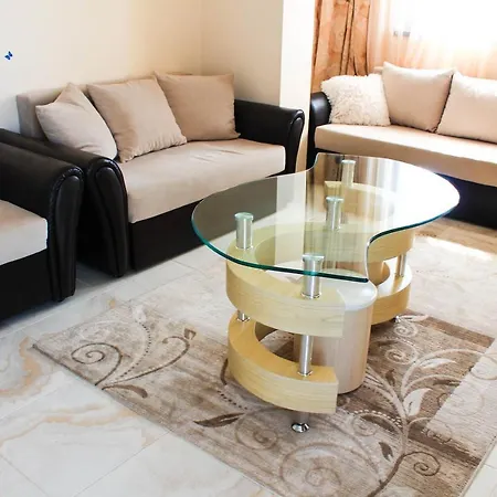 Poseidon Vip Club Balneo & מלון דירות