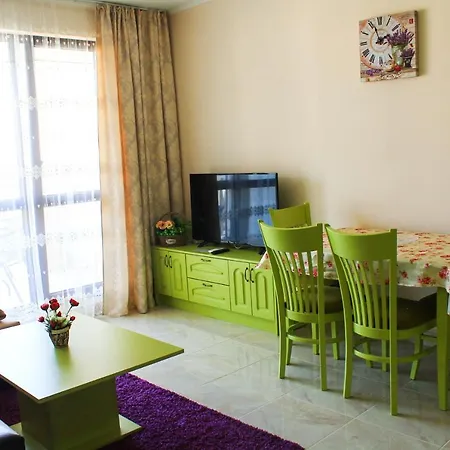 מלון דירות Poseidon Vip Club Balneo &