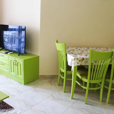 מלון דירות Poseidon Vip Club Balneo &