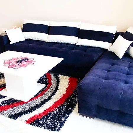 Poseidon Vip Club Balneo & מלון דירות