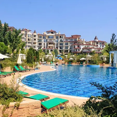 Poseidon Vip Club Balneo & Aparthotel 4*