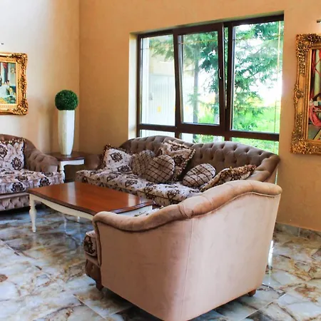 Poseidon Vip Club Balneo & נסבר