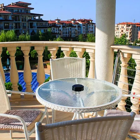 מלון דירות Poseidon Vip Club Balneo &