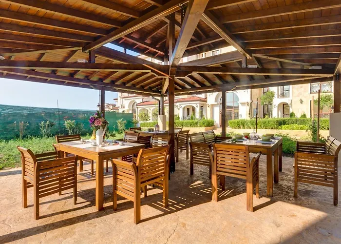 Poseidon Vip Club Balneo & 4* Nessebar